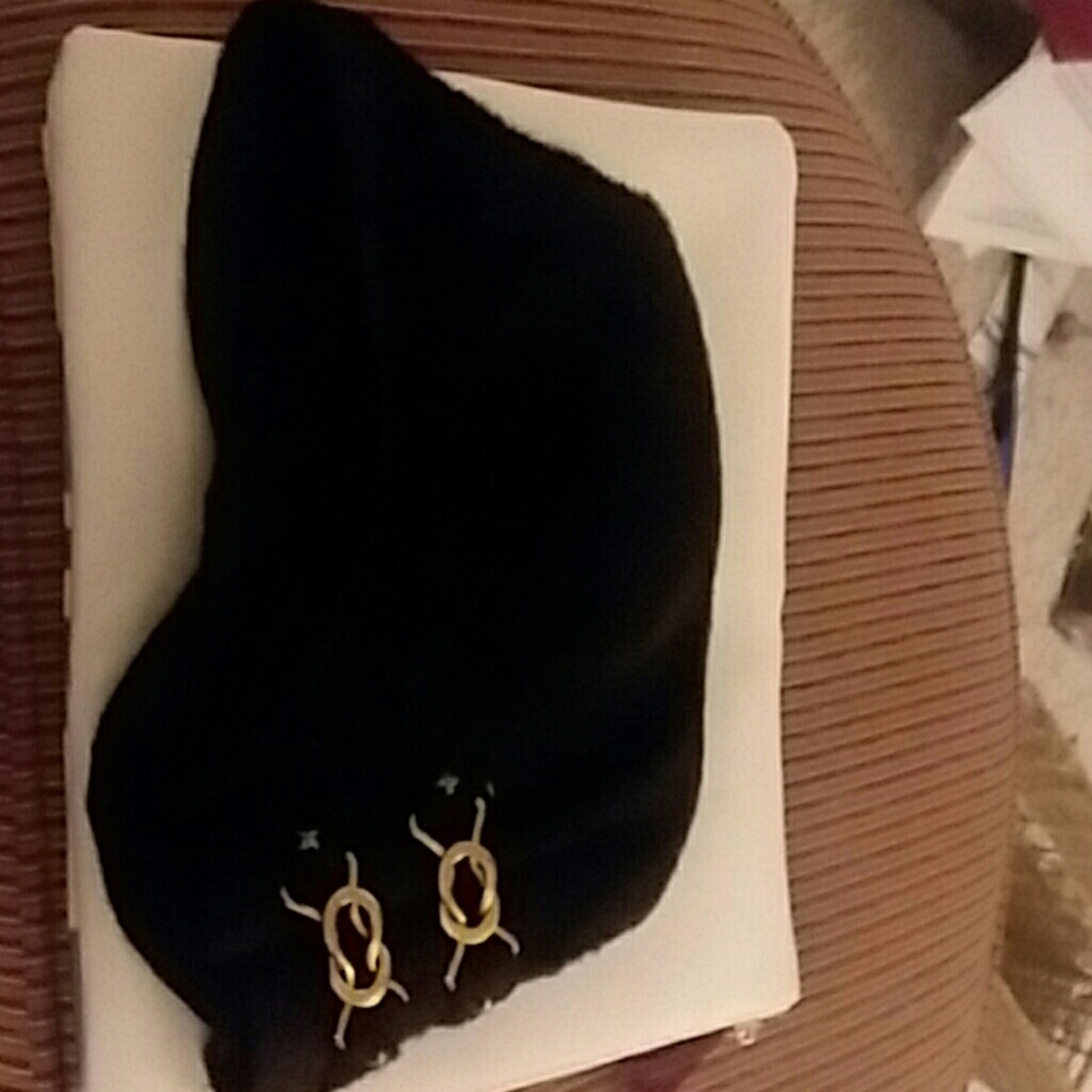 Antique hat